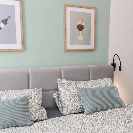 Weinquartier Gruene 112 Qm 3sz Terrasse Parken Appartement *