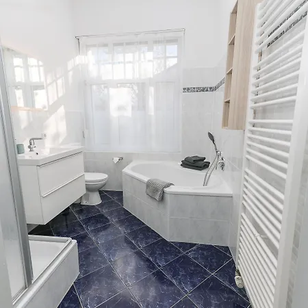 Weinquartier Gruene 112 Qm 3sz Terrasse Parken *