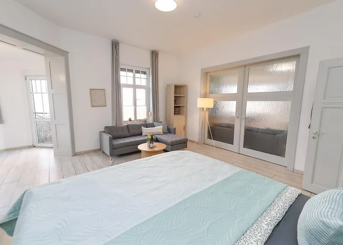 Weinquartier Gruene 112 Qm 3sz Terrasse Parken Naumbourg